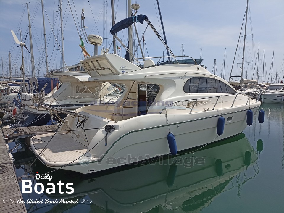 2004 Intermare 37 Fly