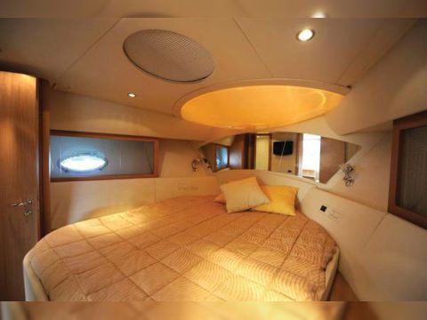 Kupić 2009 Pershing 56