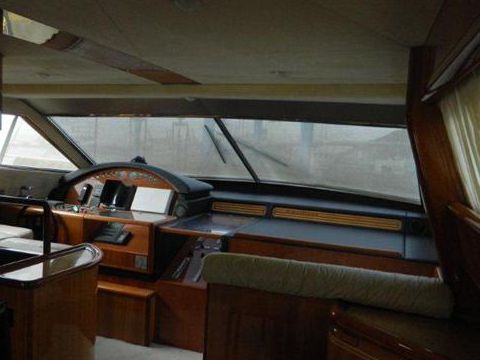 Buy 2002 Ferretti 72