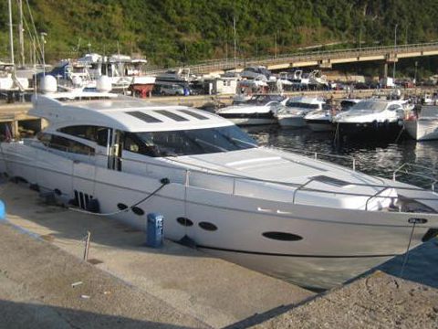 Buy 2009 Princess V78