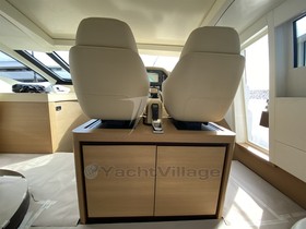 2009 Pershing 72'