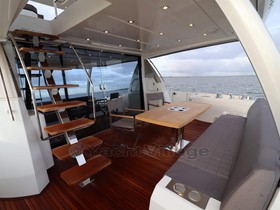 2017 Prestige Yachts 680 Flybridge #23