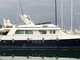 Hatteras Yachts 70