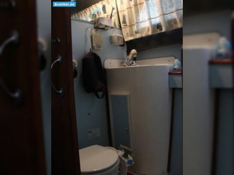 Buy 1978 Princess 32