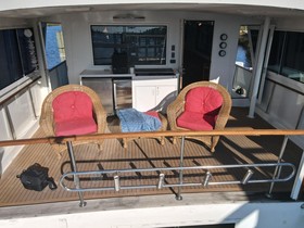 1990 Hatteras 67 Cockpit Motor Yacht