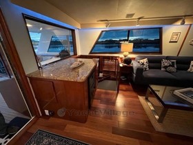 Купить 1990 Hatteras 67 Cockpit Motor Yacht