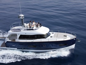 Azimut Magellano 43