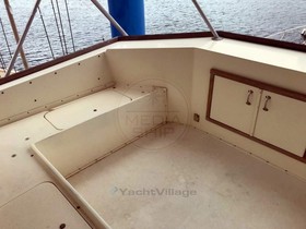 1986 Hatteras Yachts 52