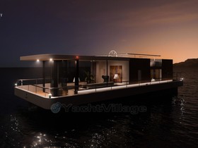 2022 Mx4 Houseboat Moat