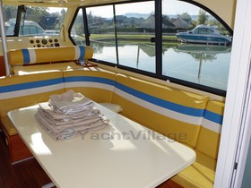 2009 Nicol's Yacht Nicols Sedan 1310