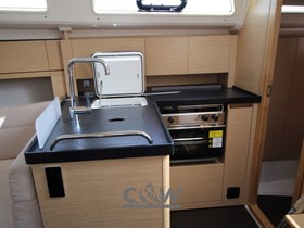 Buy 2019 Hanse 348