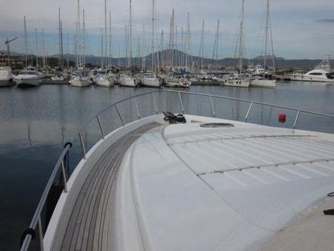 2007 Pershing 72