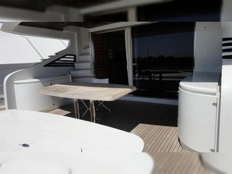 Buy 2007 Pershing 90