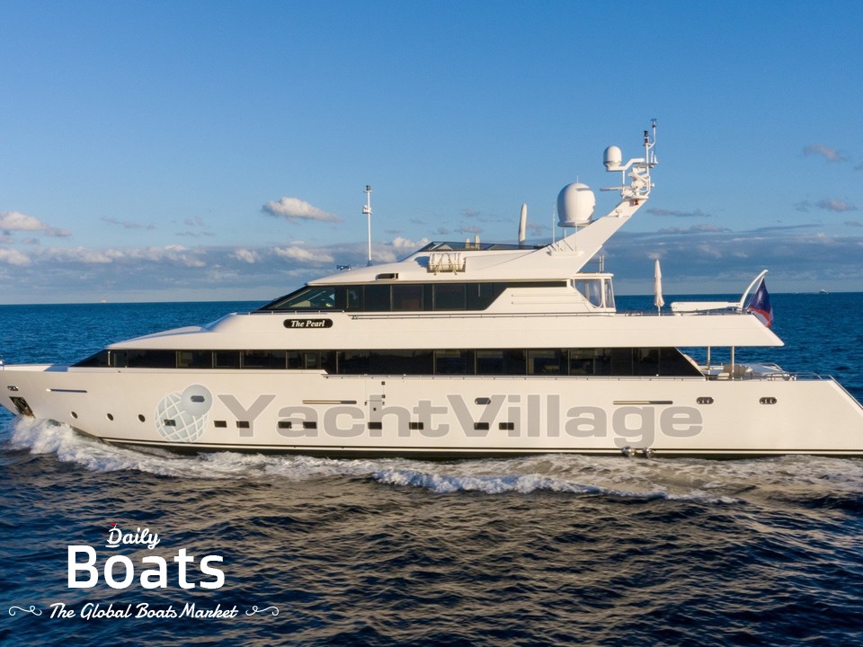 Benetti fast 125