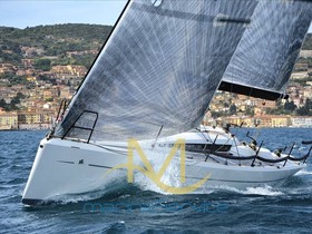 Italia Yachts 9.98