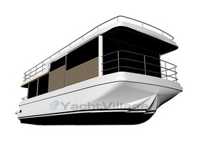 Divinavi M-520 Houseboat Split Level