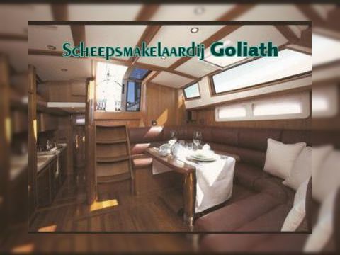 2011 Lagoon 560