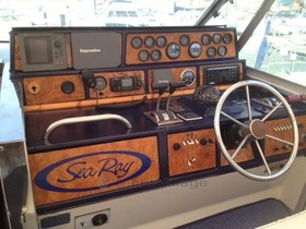 1988 Sea Ray Boats 390 Express Cruiser