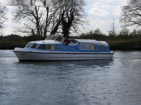 1982 Alphacraft 32