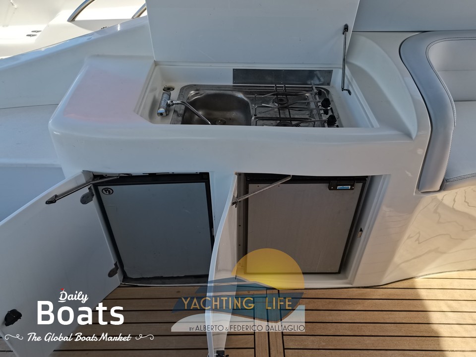 2003 Innovazioni e Progetti Mira 43 for sale. View price, photos and ...