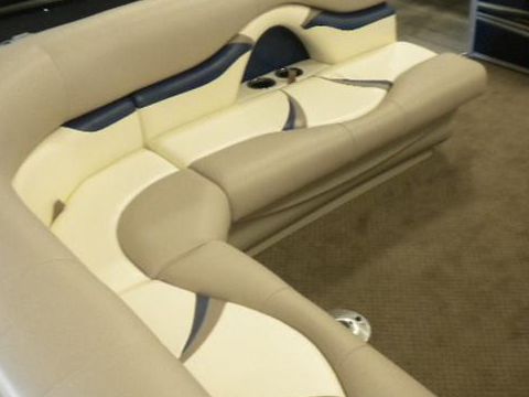 2013 Sylvan 818