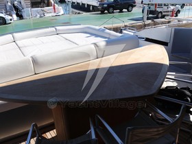 Buy 2008 Pershing 90'