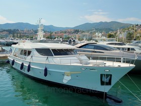 EMYS Yacht 22