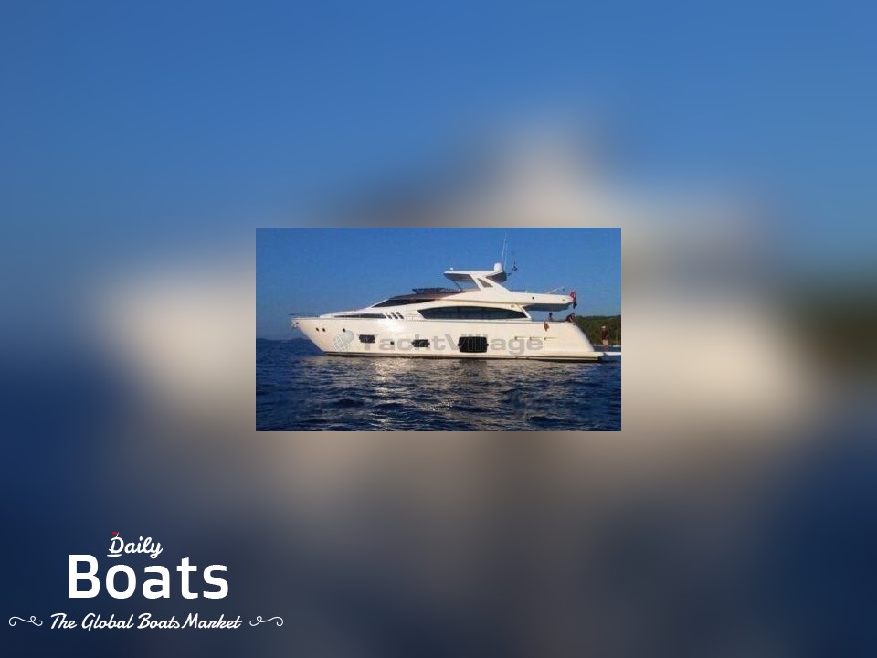 2012 Ferretti 800