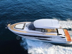 Buy 2022 Bavaria Sr36 Ht