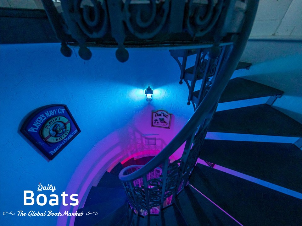 1980 Custom Forbes Island for sale. View price, photos and Buy 1980