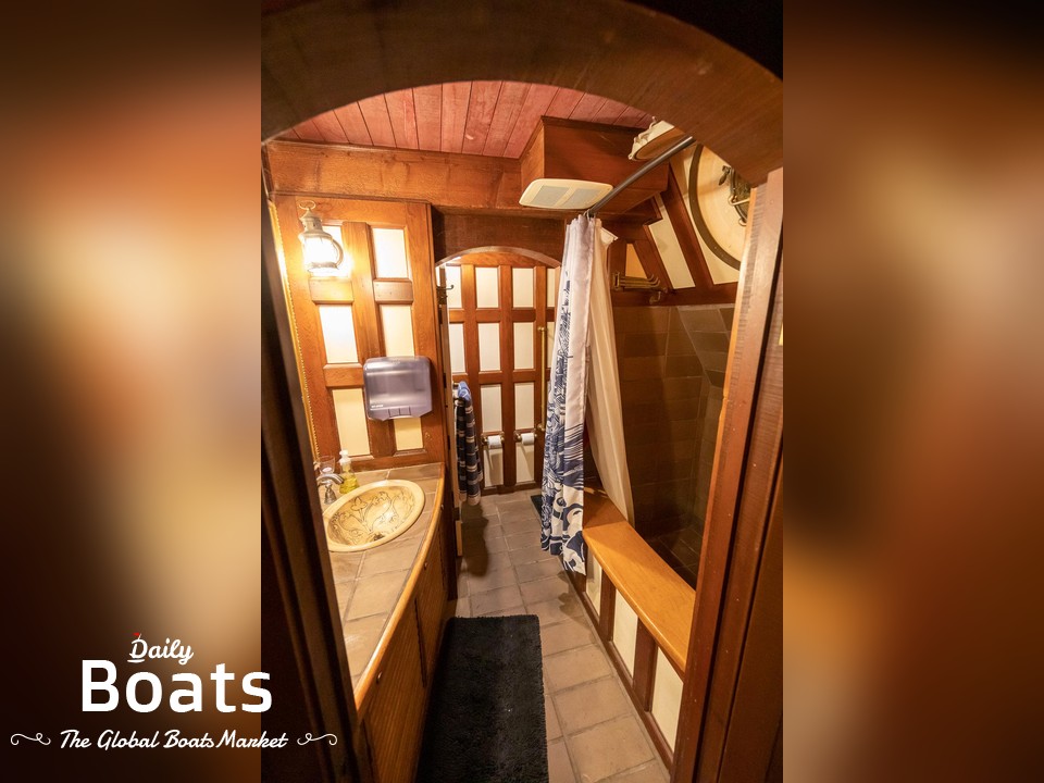 1980 Custom Forbes Island for sale. View price, photos and Buy 1980