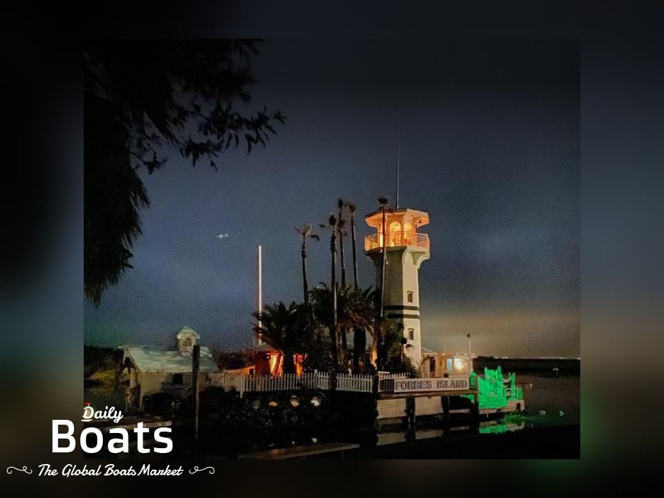 1980 Custom Forbes Island for sale. View price, photos and Buy 1980