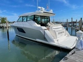 2020 Tiara Yachts 49 Coupe myytävänä
