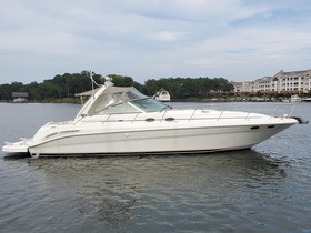 Sea Ray 410 Express Cruiser