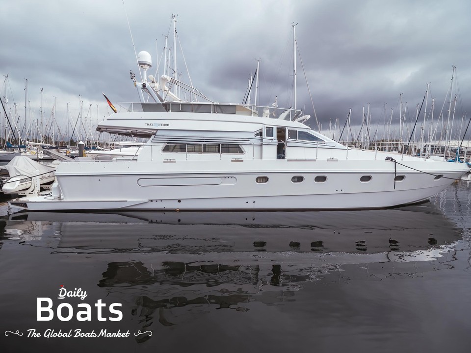 1991 Ferretti Yachts Altura for sale. View price, photos and Buy 1991