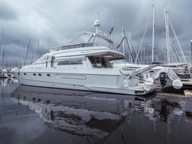 Köpa 1991 Ferretti Yachts Altura