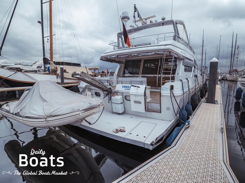 1991 Ferretti Yachts Altura for sale. View price, photos and Buy 1991