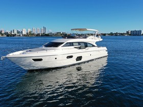 2013 Ferretti Yachts 690 à vendre