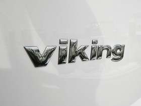 2021 Viking 52 Convertible