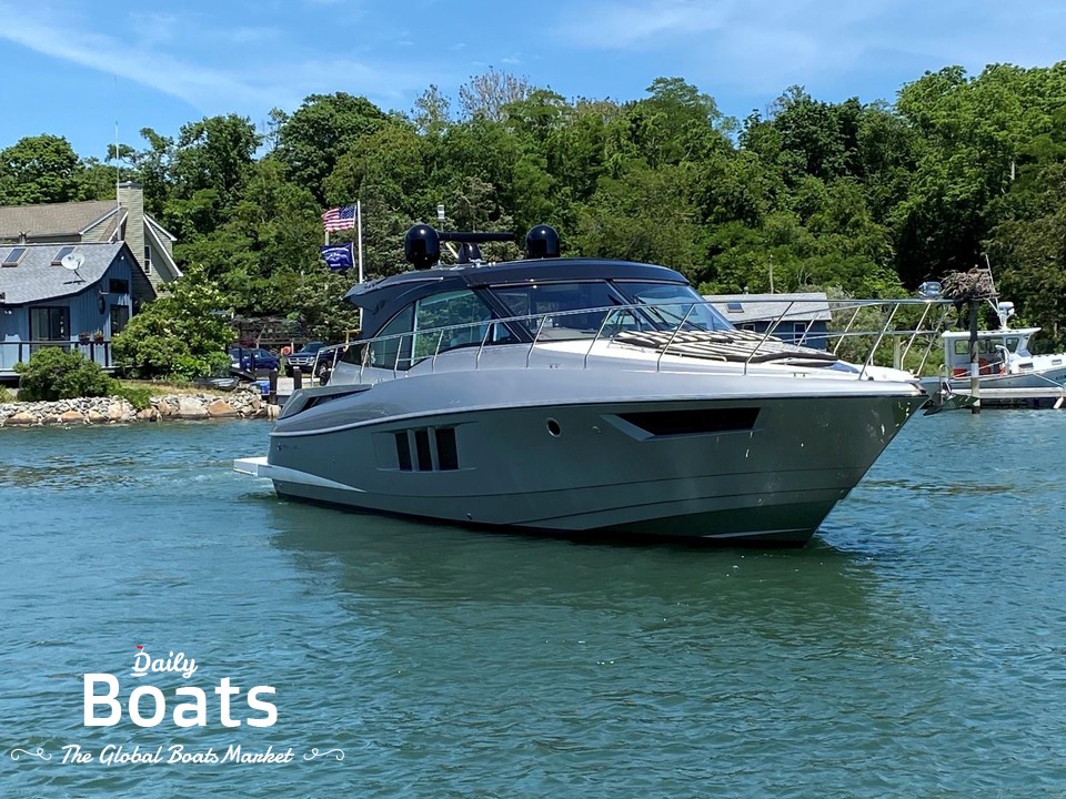 2015 Cruisers Yachts 45 Cantius Black Diamond for sale. View price