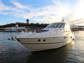 Buy 2012 Cruisers Yachts 540 Sc