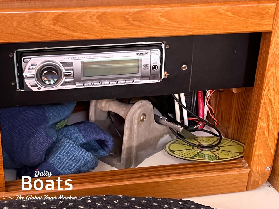 2005 Catalina 42-2C Mk Ii for sale. View price, photos and Buy 2005 ...