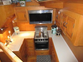 1989 Camargue 48 Cockpit Motor Yacht (Po)