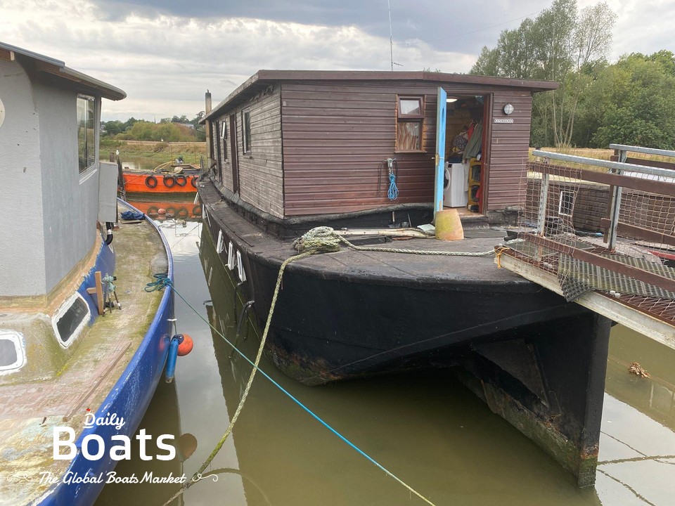 1910 Houseboat Thames Lighter Barge for sale. View price, photos and