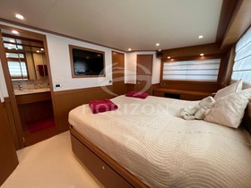 2010 Ferretti Yachts Altura 840 zu verkaufen