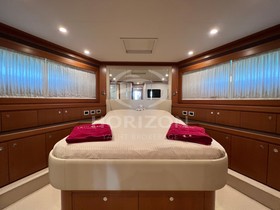 Købe 2010 Ferretti Yachts Altura 840