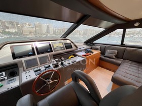 Købe 2010 Ferretti Yachts Altura 840