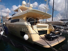 Osta 2010 Ferretti Yachts Altura 840