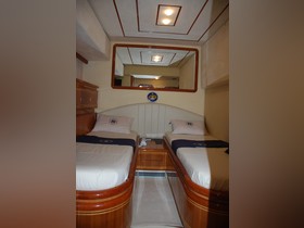 2000 Ferretti Yachts 80 eladó