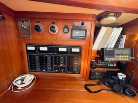 Купити 1988 Bristol 41.1 Aft Cockpit K/Cb Sloop